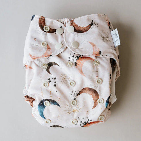 Cloth Bums Knight Night Nappy 2.0 + INSERT SET